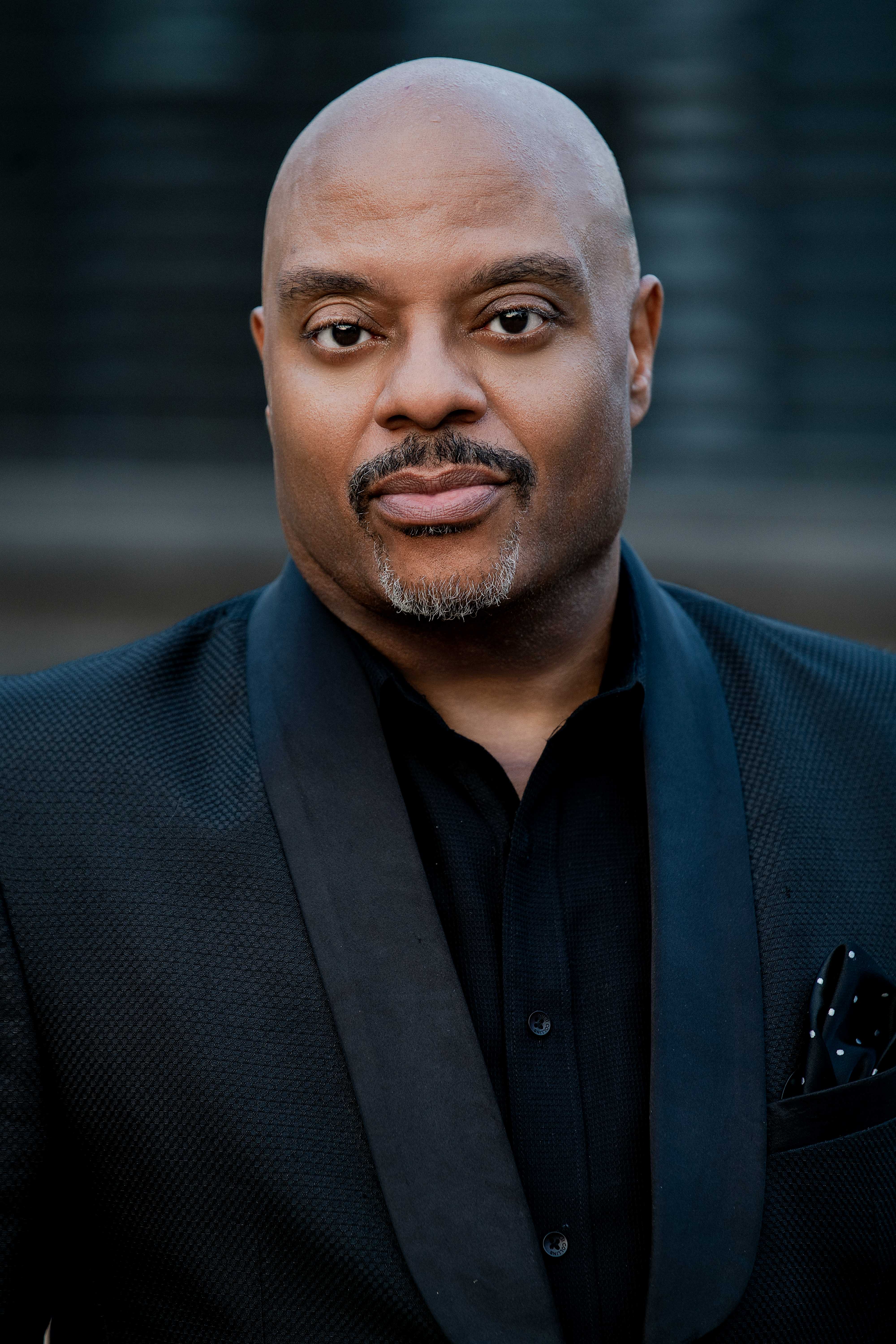 Larry Lowe